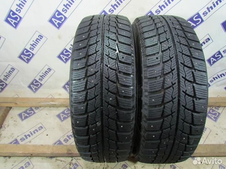 Landsail Ice Star IS33 215/65 R16 99G