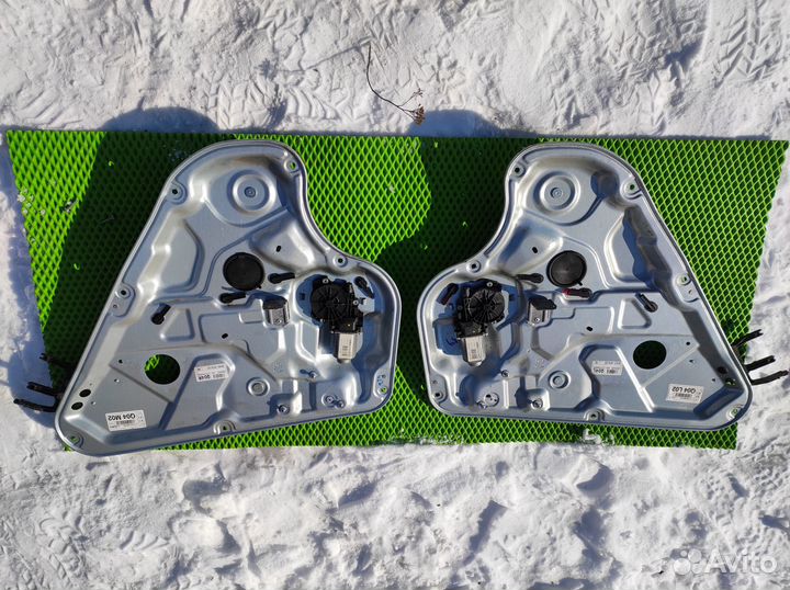 Стеклоподъемник задний левый правый Hyundai Elant