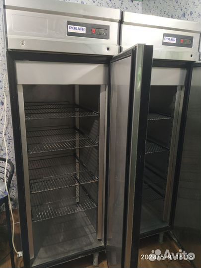 Холодильный шкаф polair