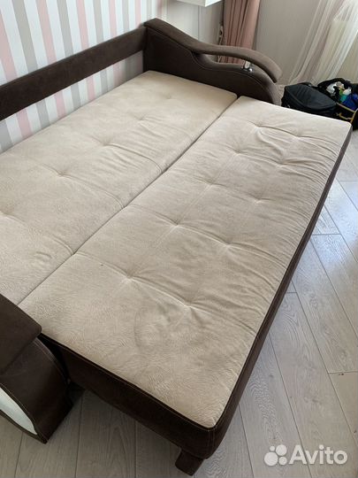 Химчистка мебели дома в кафе в гостинице