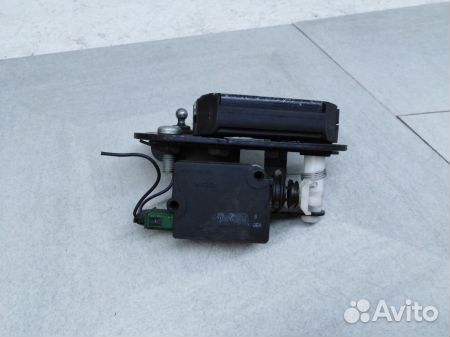 Активатор замка багажника