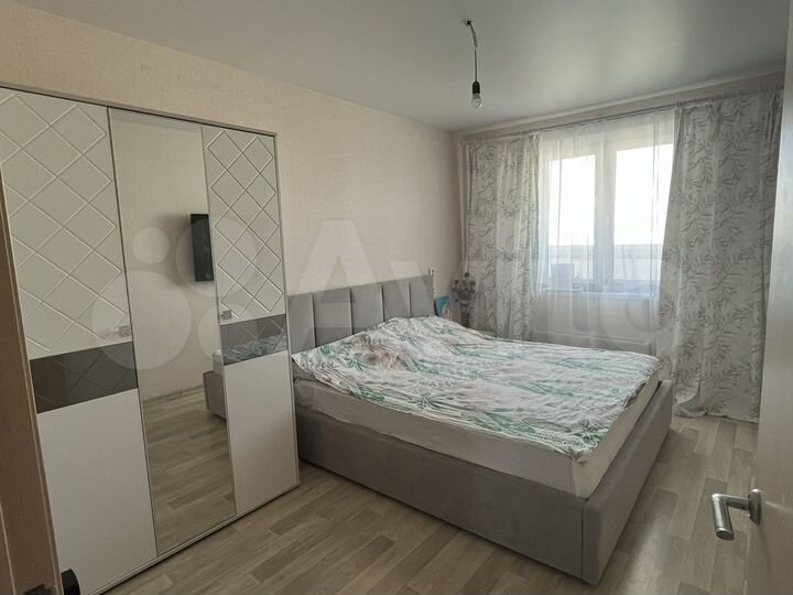 2-к. квартира, 52 м², 10/10 эт.