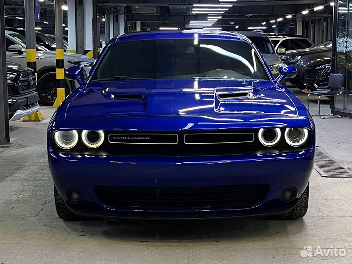 Dodge Challenger 3.6 AT, 2017, 170 000 км