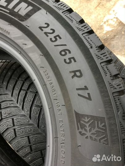 Michelin X-Ice North 4 225/65 R17