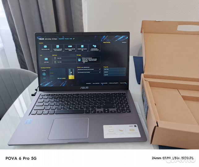 Ноутбук новый asus продам
