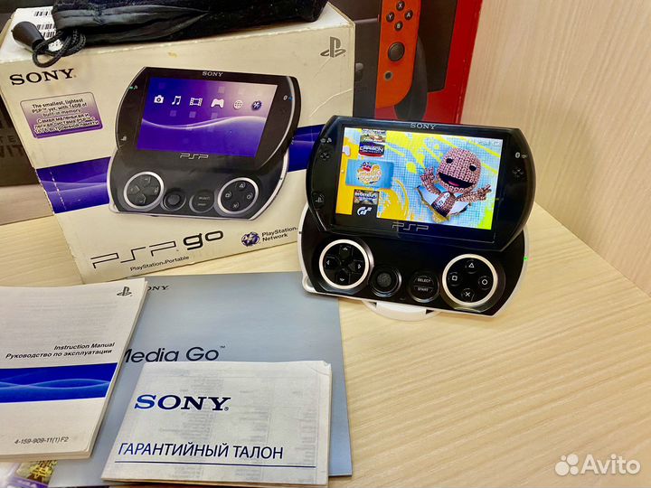 Sony PSP Go прошита. Полный комплект