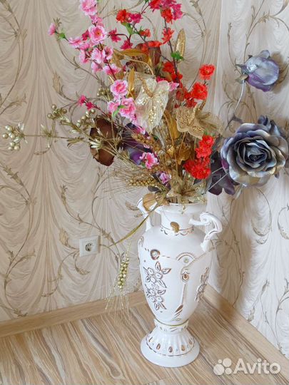 Ваза напольная с цветами