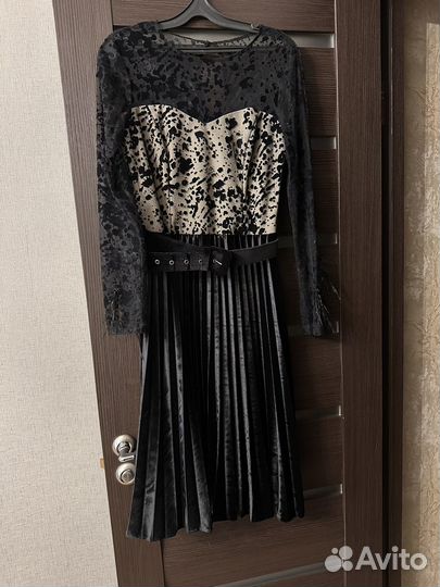 Нарядное платье