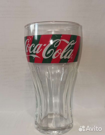 Стаканы Кока-Кола