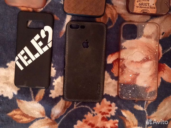 Чехлы на телефон iPhone, Samsung