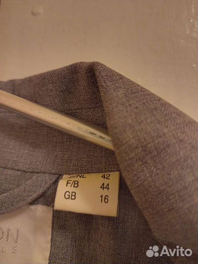 Брючный костюм женский новый