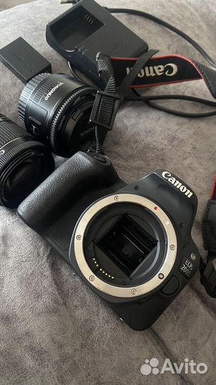 Зеркальный фотоаппарат Canon eos 200d