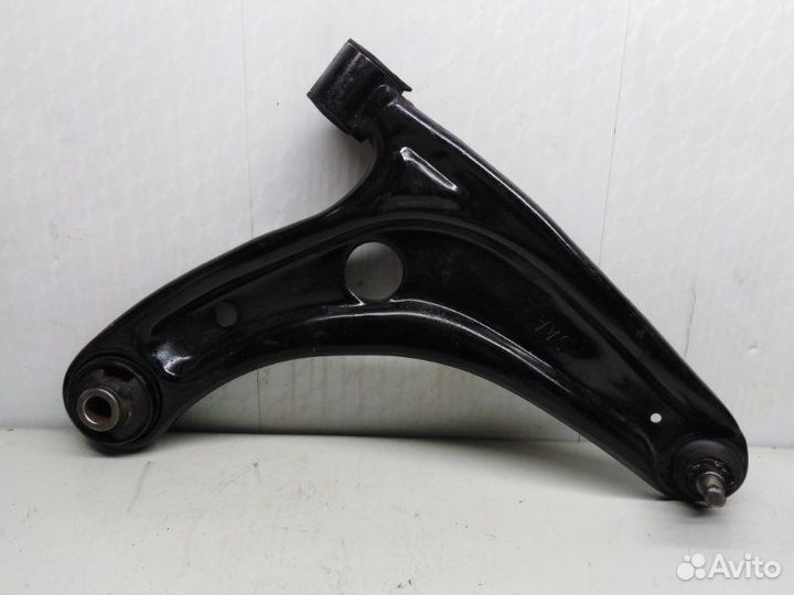 Рычаг подвески передний правый Mitsubishi Lancer