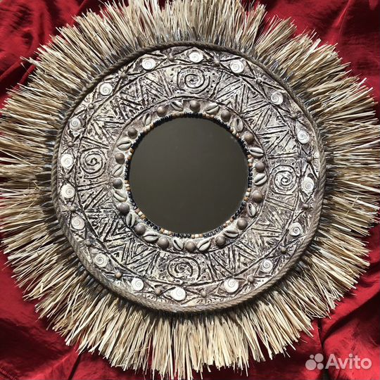 Зеркало в стиле Этника