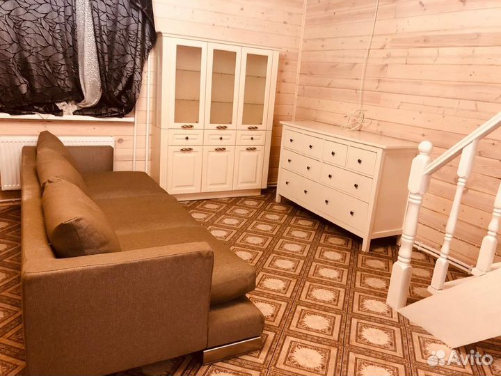 Итальянский диван бу