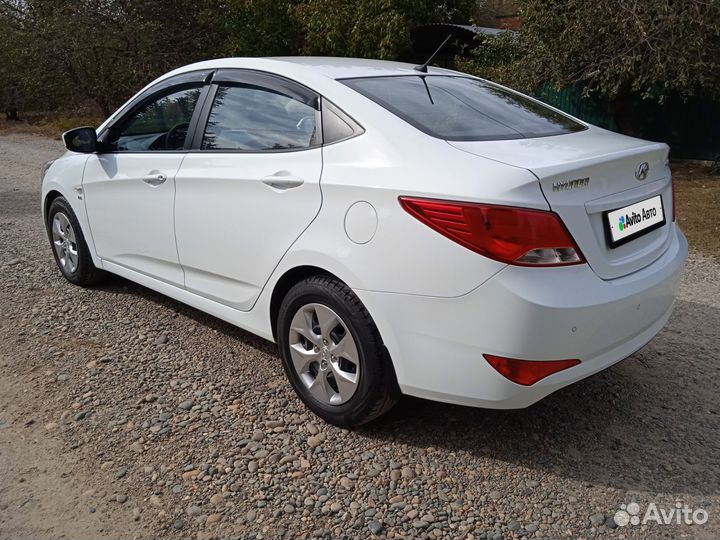 Hyundai Solaris 1.6 МТ, 2015, 198 000 км