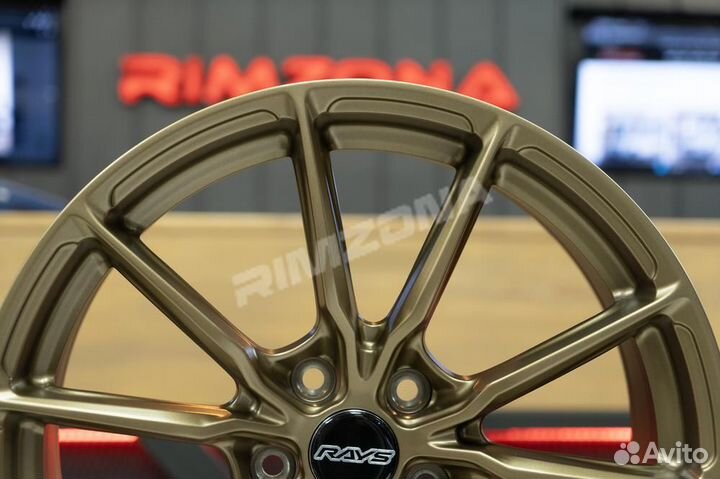 Литой диск HRE R17 5x112 sv