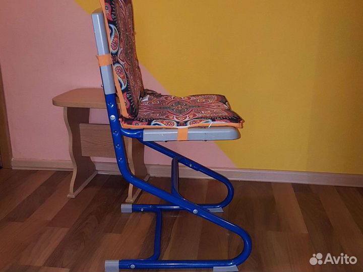 Школьный ортопедический стул