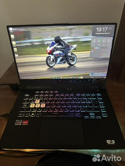 Asus rog strix g15 advantage edition