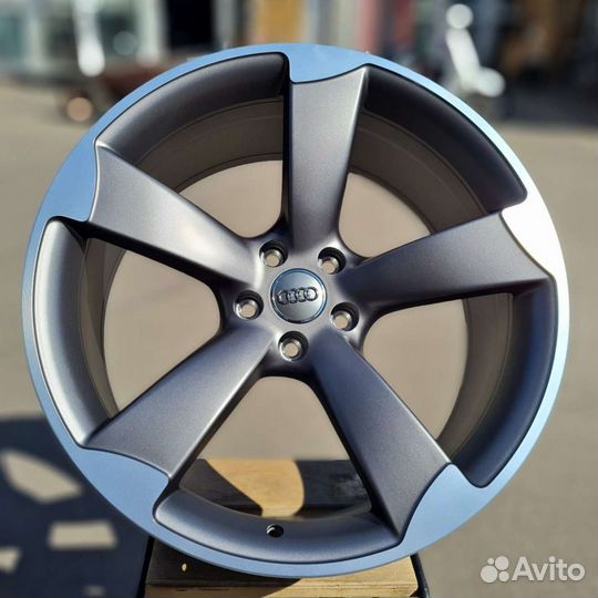 Литые диски Audi RS R19 5 112