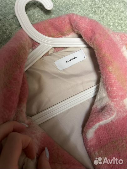 Куртка reserved женская