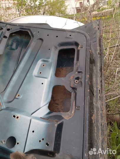 Дверь ваз 2110