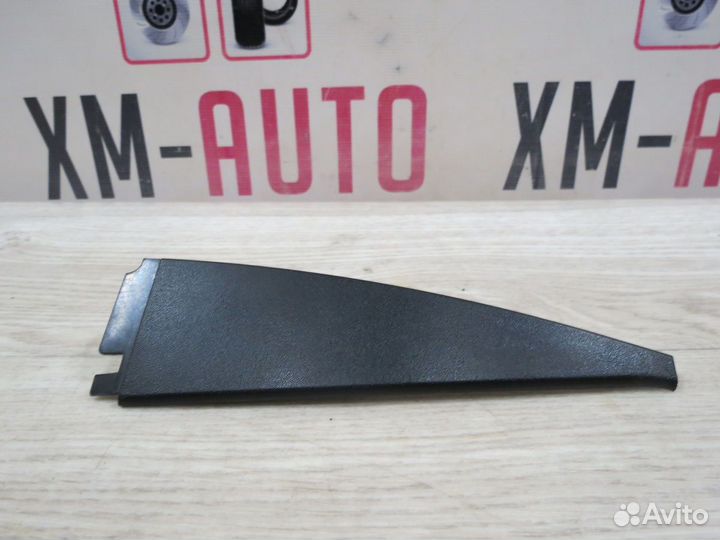 Уголок двери задний правый LADA Kalina Cross