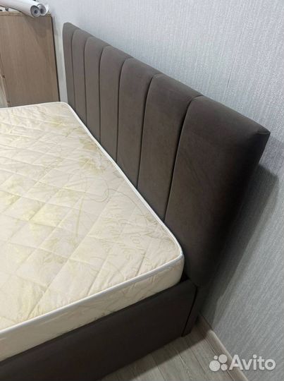 Кровать 140*200 для подростка без ящиков