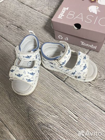 Сандали детские