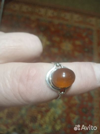 Серебряное кольцо с янтарем СССР