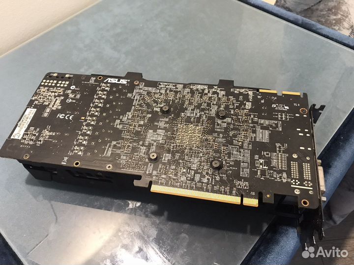 Видеокарта Asus HD 7950 directcu II