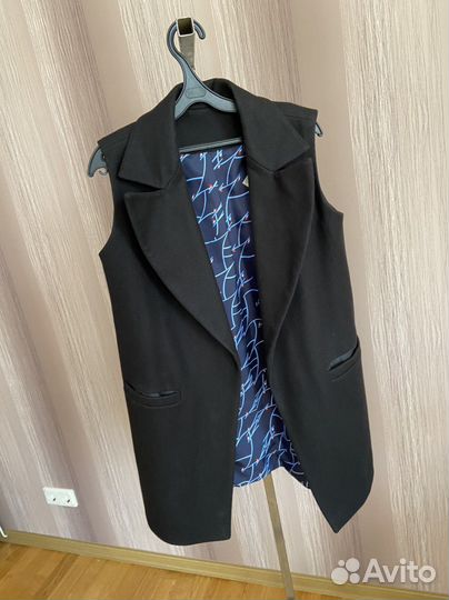 Женский жилет удлиненный черный, кардиган р. 40/42