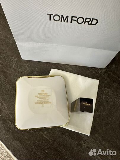 Палетка (бронзер,румяна,хайлайтер)помада Tom Ford