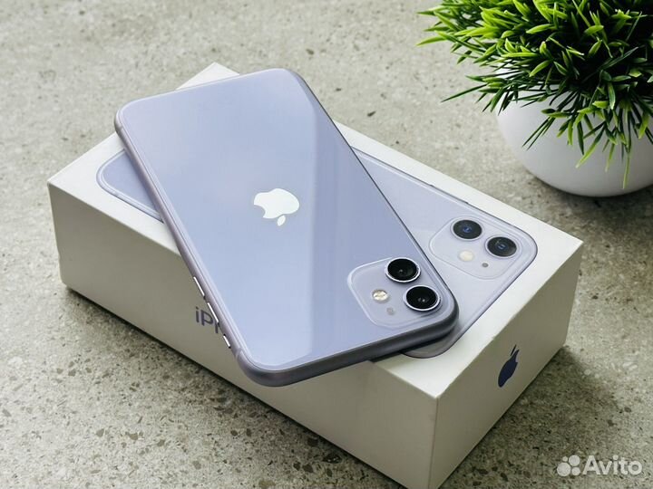 iPhone 11, 64 ГБ