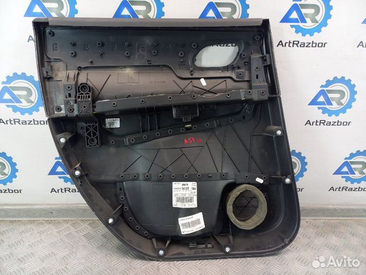 Обшивка двери задней правой Peugeot 3008 1.6