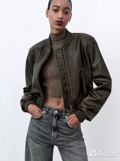 Кожаный бомбер zara xs