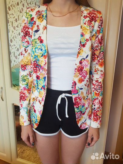 Жакет женский