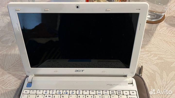 Ноутбук acer aspire one