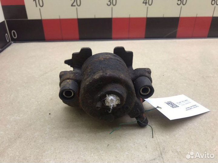 Суппорт левый Volkswagen Polo 2009-2015