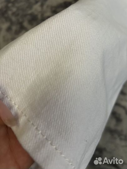 Джинсы белые