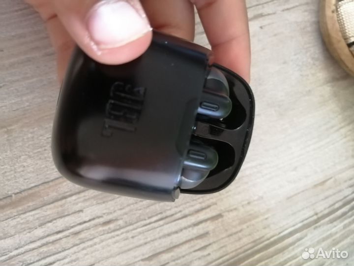 Беспроводные наушники jbl tune 225 tws