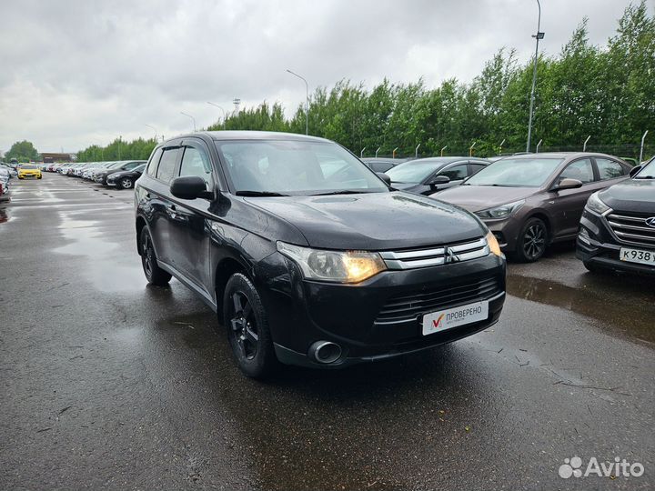 Mitsubishi Outlander 2.0 CVT, 2014, 238 832 км