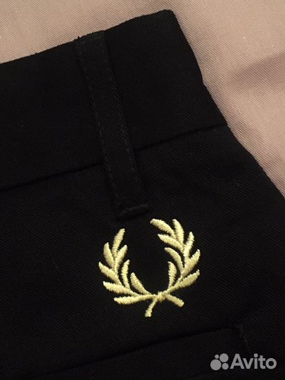 Классические шорты Fred Perry