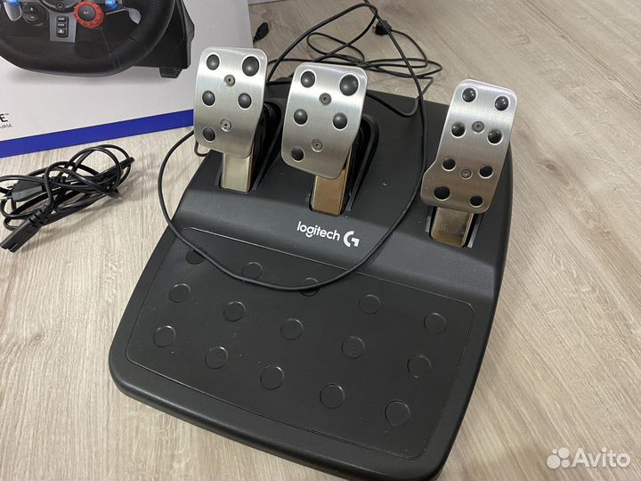 Игровой руль logitech g29 с педалями и кпп