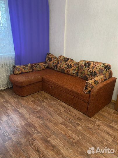 Угловой диван бу