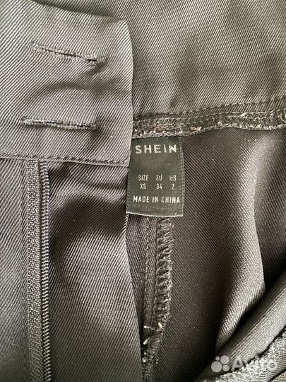 Брюки джинсы