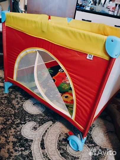 Продам детский манеж