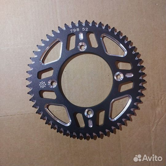 Задняя звезда 52 зуб. Yamaha YZ80 YZ85 Suzuki RM80