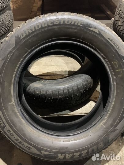 Bridgestone Blizzak Spike-02 SUV 275/60 R20 26J