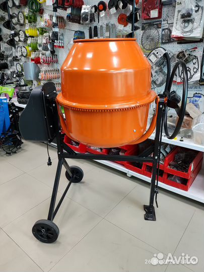 Бетоносмеситель Ставмаш 160л